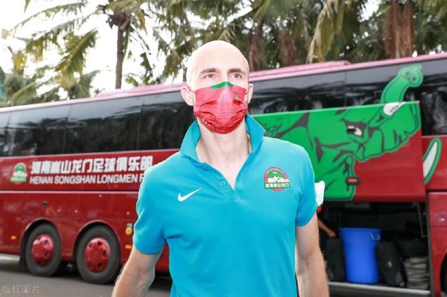 总裁甘愿憋尿呻吟双腿大开漫画